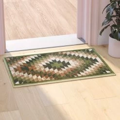 Flash Furniture Green 2' x 3' Diamond Patterned Area Rug