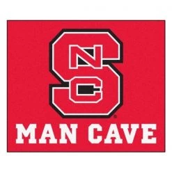 Fanmats NC State Man Cave Tailgater, 5ft.x6ft.