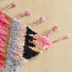 Deerlux Handwoven Boho Pink Gold Metallic Cotton Flatweave Kilim Area Rug, 2' x 3' -Rugs&Mats Official Shop Quickway20Imports20Inc 708670xxff3b84