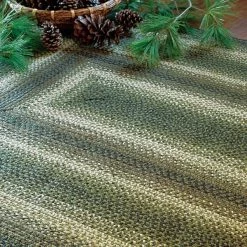 Homespice Decor 503749 4 x 6 ft. Pinecone Jute Oval Braided Rug - Green; Cream & Grey