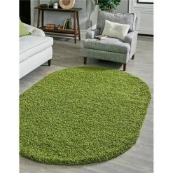 Unique Loom 3151417 3 ft. 3 in. x 5 ft. 3 in. Solid Shag Oval Rug; Grass Green