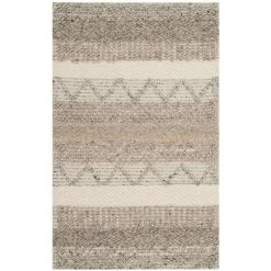 Safavieh NAT101A-4 Natura Rectangle Hand Woven Rug; Beige - 4 x 6 ft.