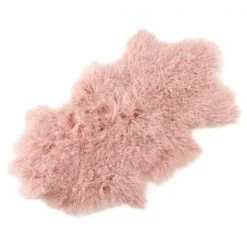 Saro Lifestyle SARO 3565.RS2035B 20 x 35 in. Oblong Mongolian Lamb Throw Rug Rose