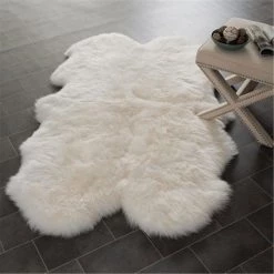 Safavieh SHS211A-3 3 x 5 ft. Small Rectangle White Sheepskin Shag Rug